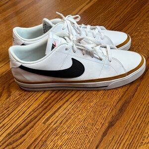 Men's Nike Court Legacy Shoes, Size 13